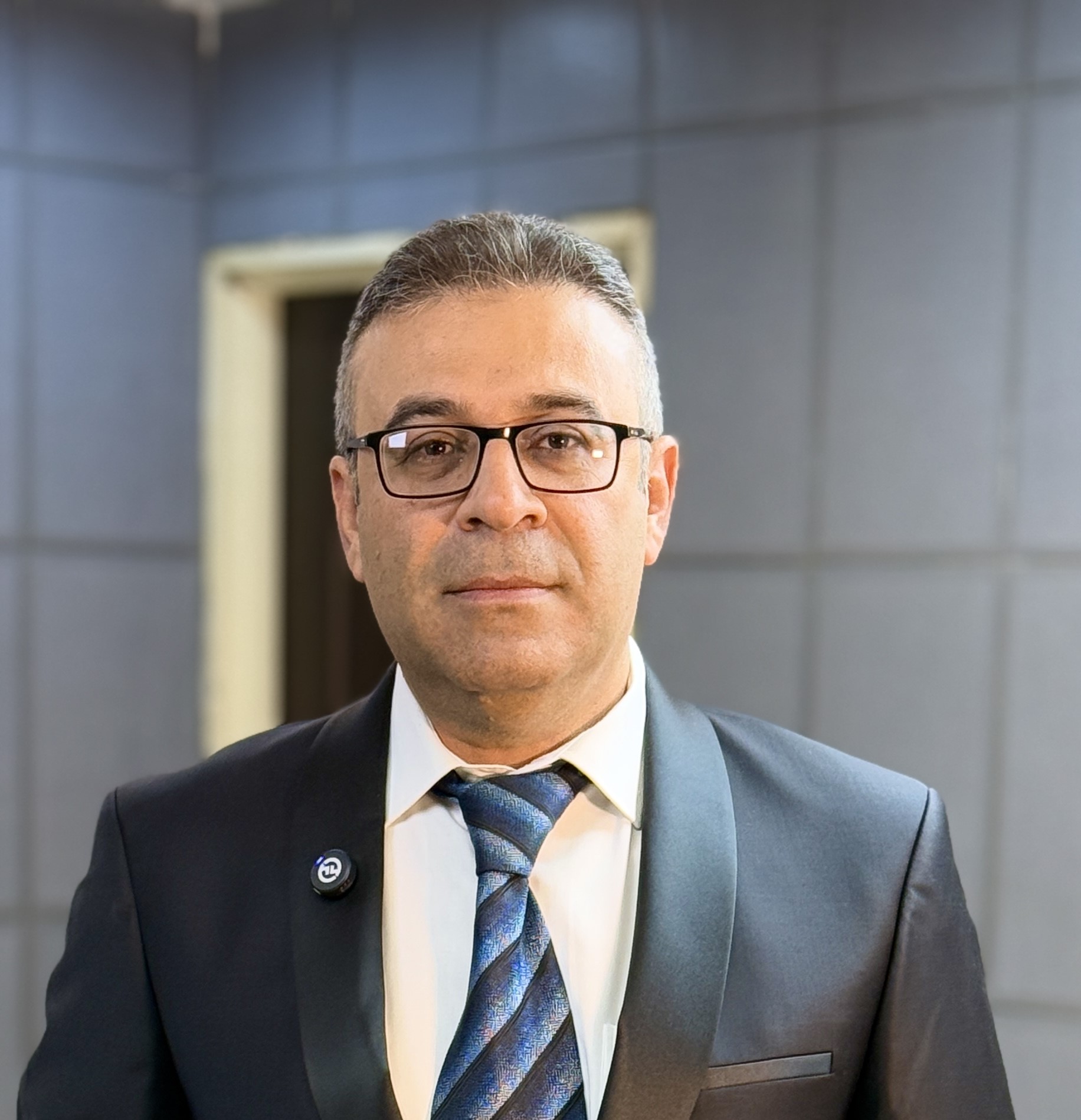 رضا عندلیبی